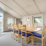 Ringvejen Denm 度假居 *